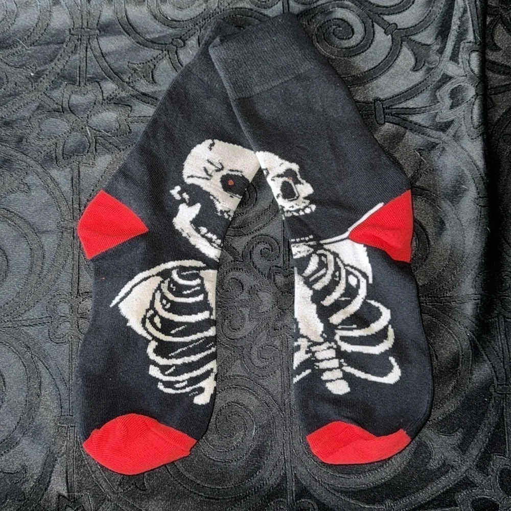 Two pack gothic skull socks